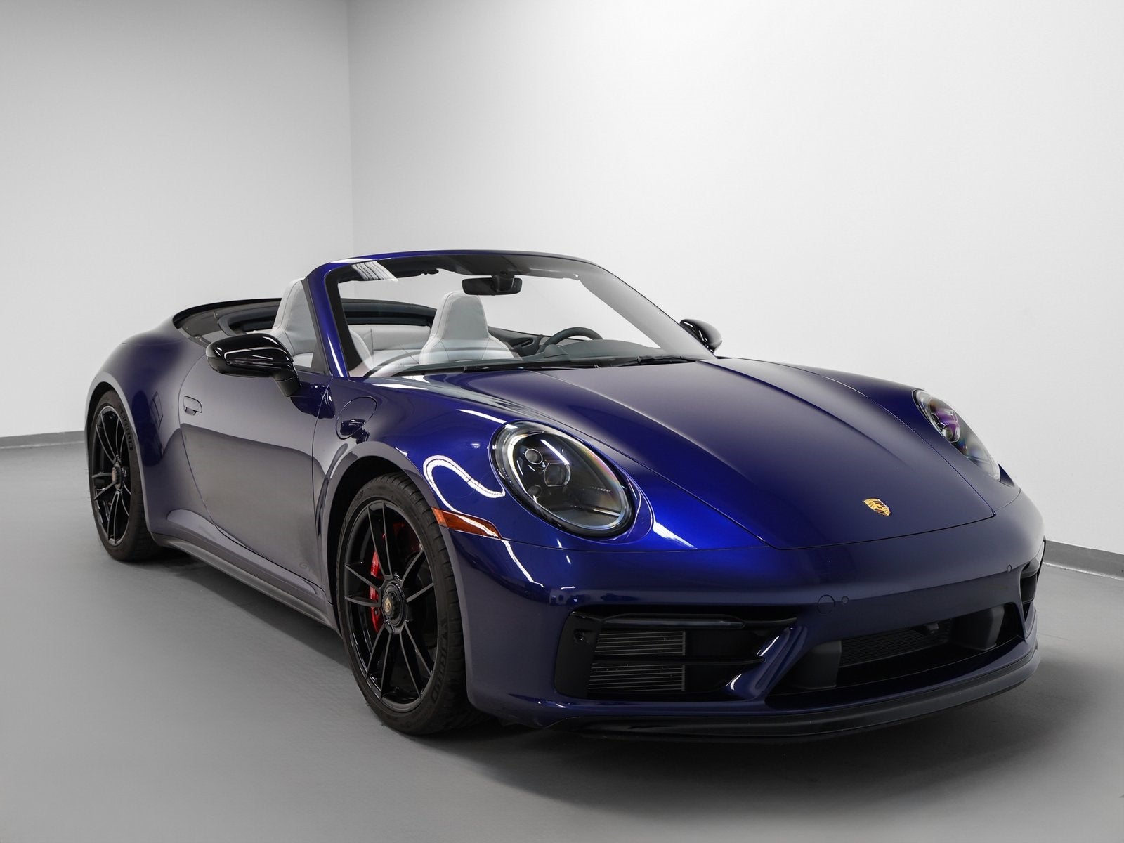 2022 Porsche 911 911 Carrera GTS Cabriolet (MY22)