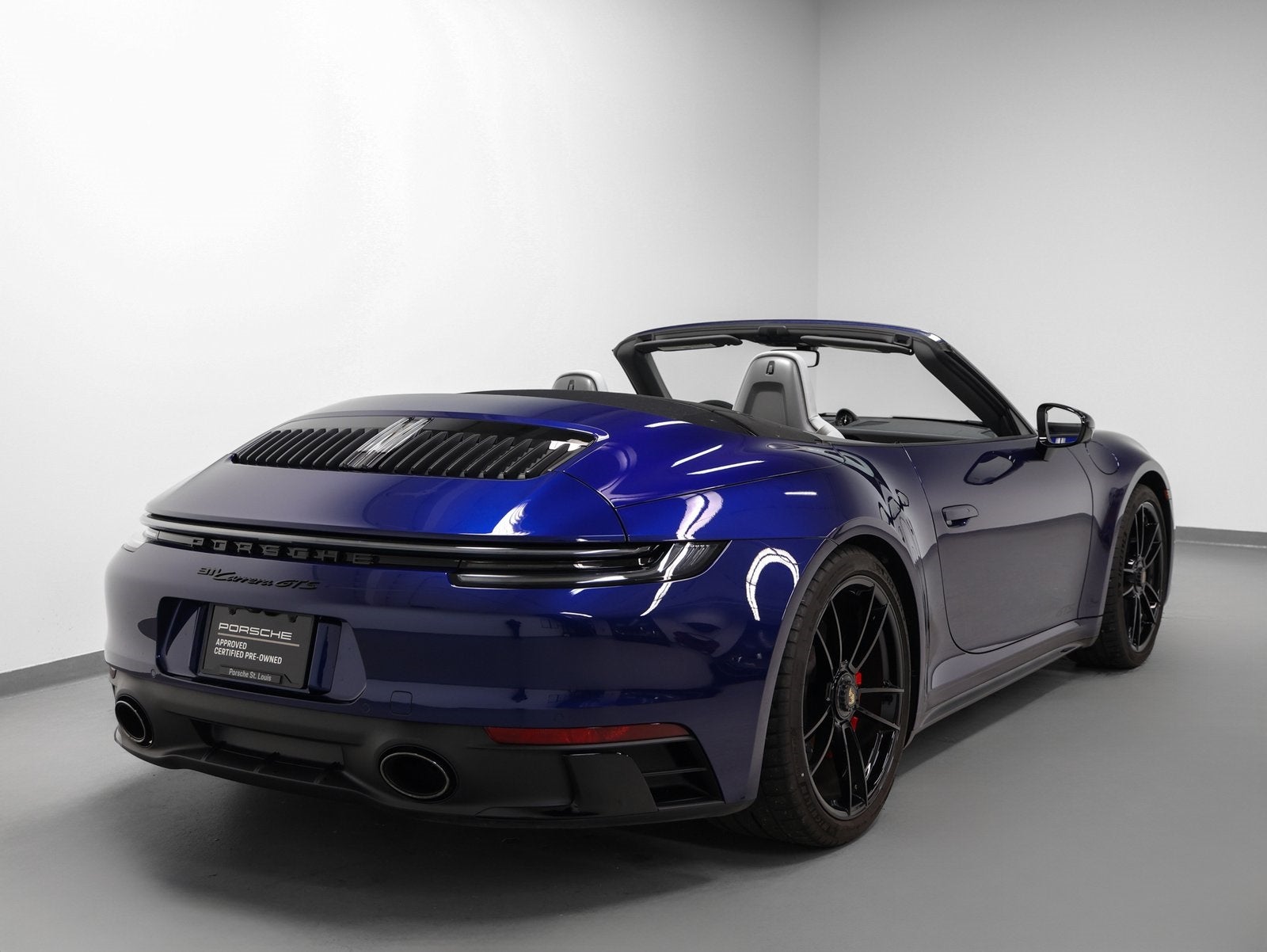 2022 Porsche 911 911 Carrera GTS Cabriolet (MY22)
