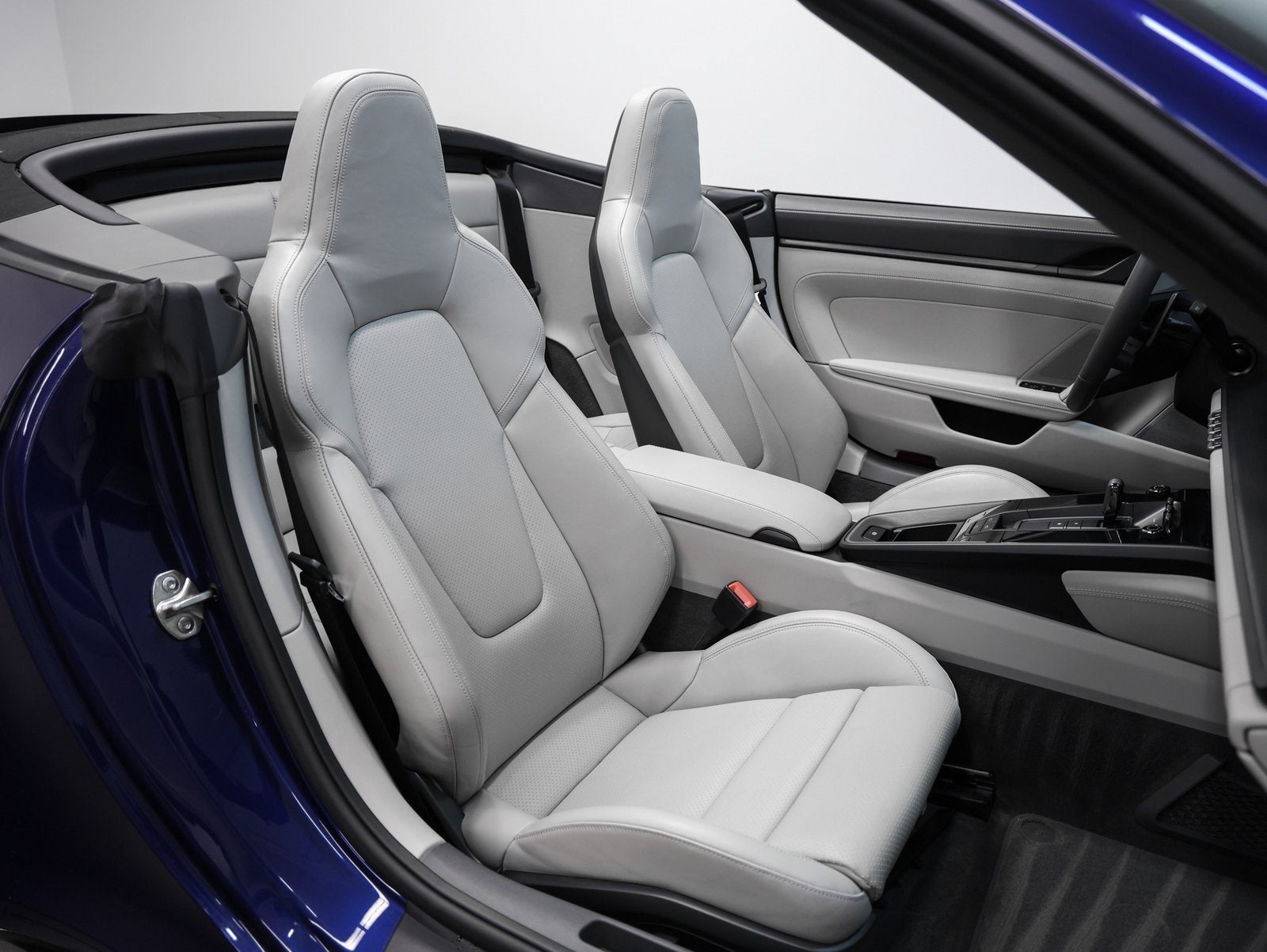 2022 Porsche 911 911 Carrera GTS Cabriolet (MY22)