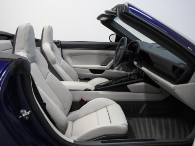 2022 Porsche 911 911 Carrera GTS Cabriolet (MY22)