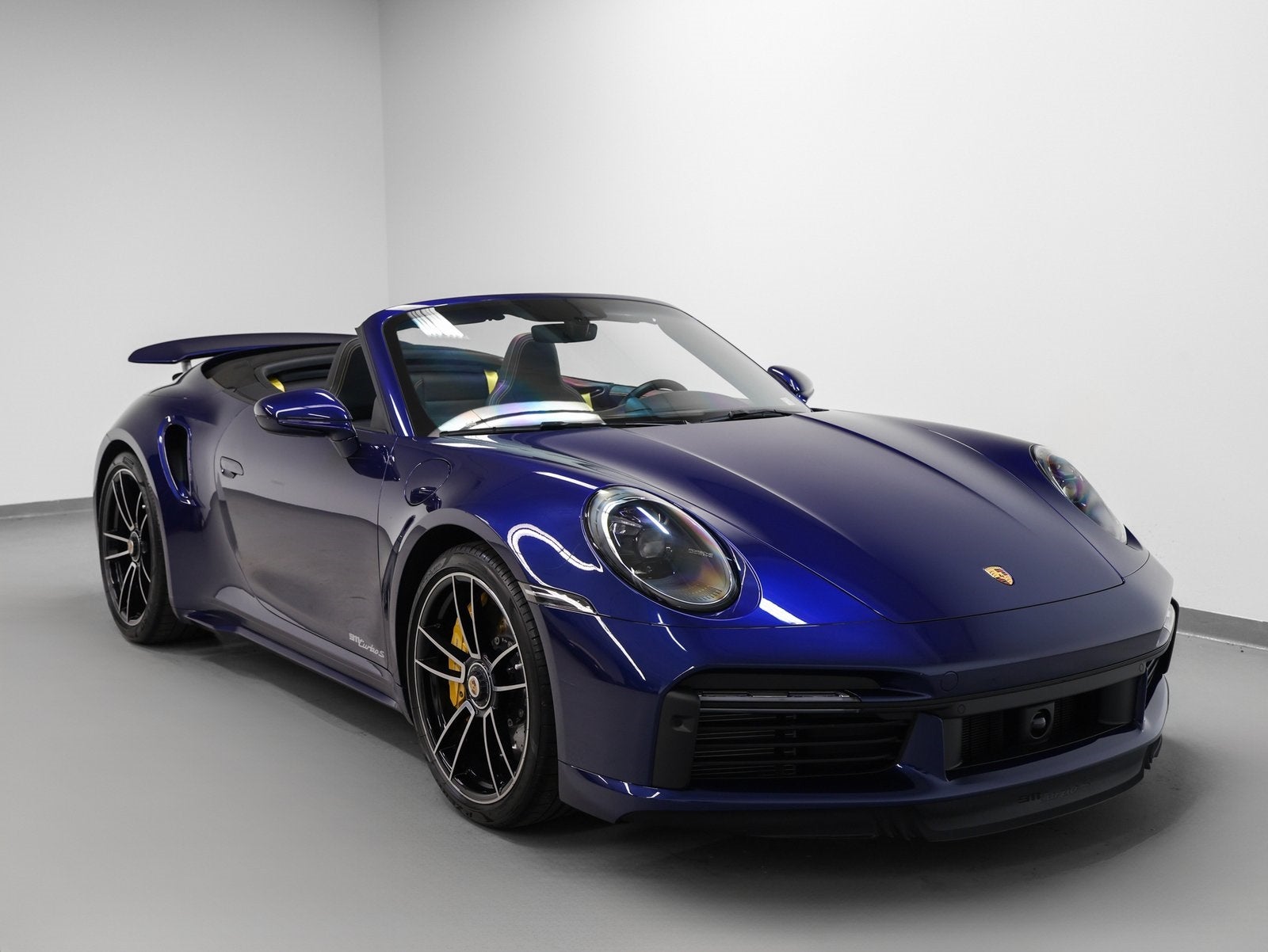 2023 Porsche 911 911 Turbo S Cabriolet (MY23)