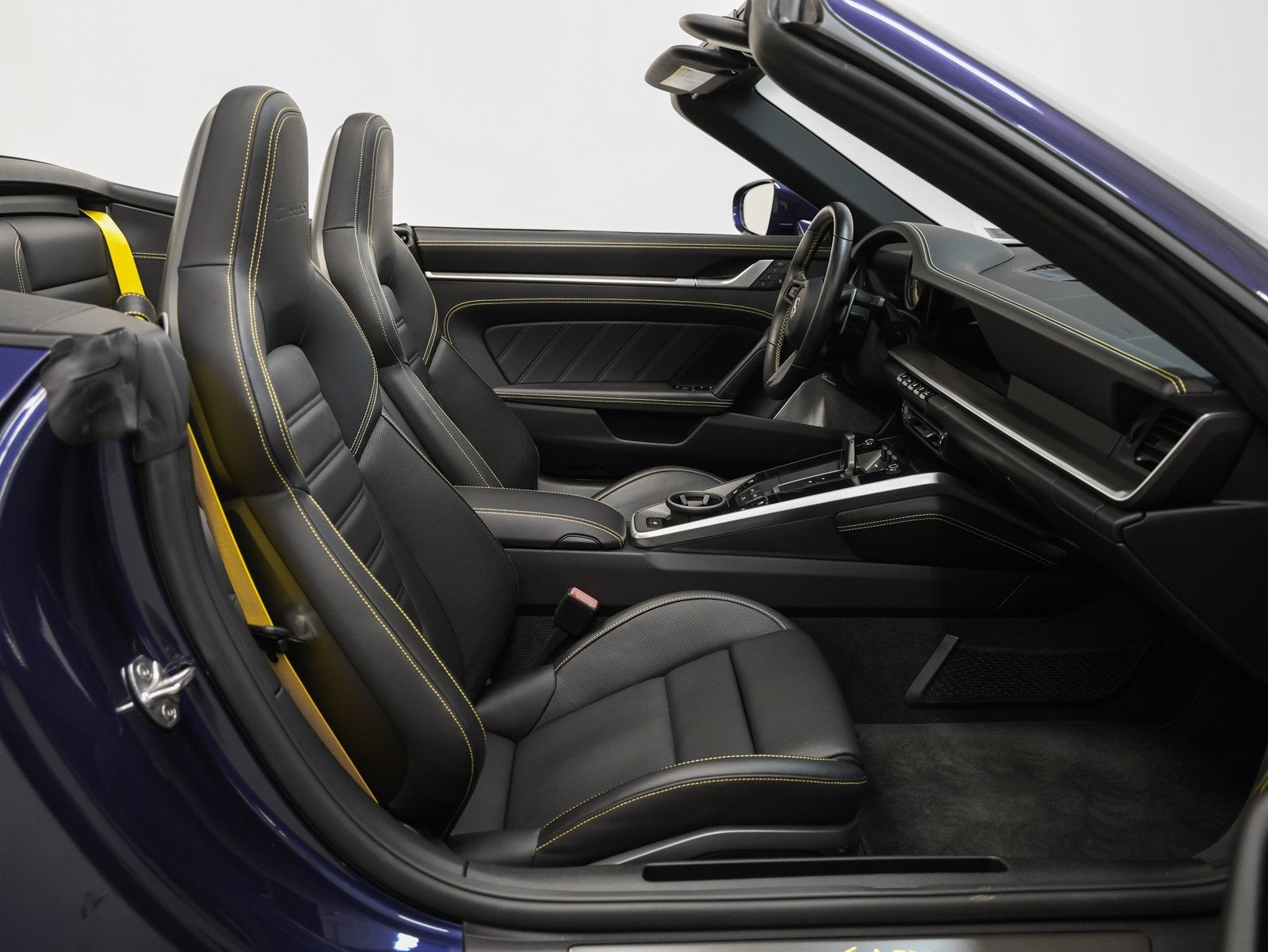 2023 Porsche 911 911 Turbo S Cabriolet (MY23)