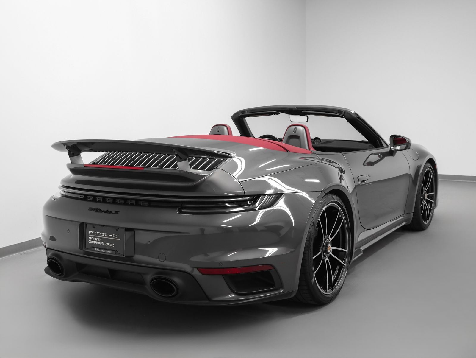 2023 Porsche 911 911 Turbo S Cabriolet (MY23)