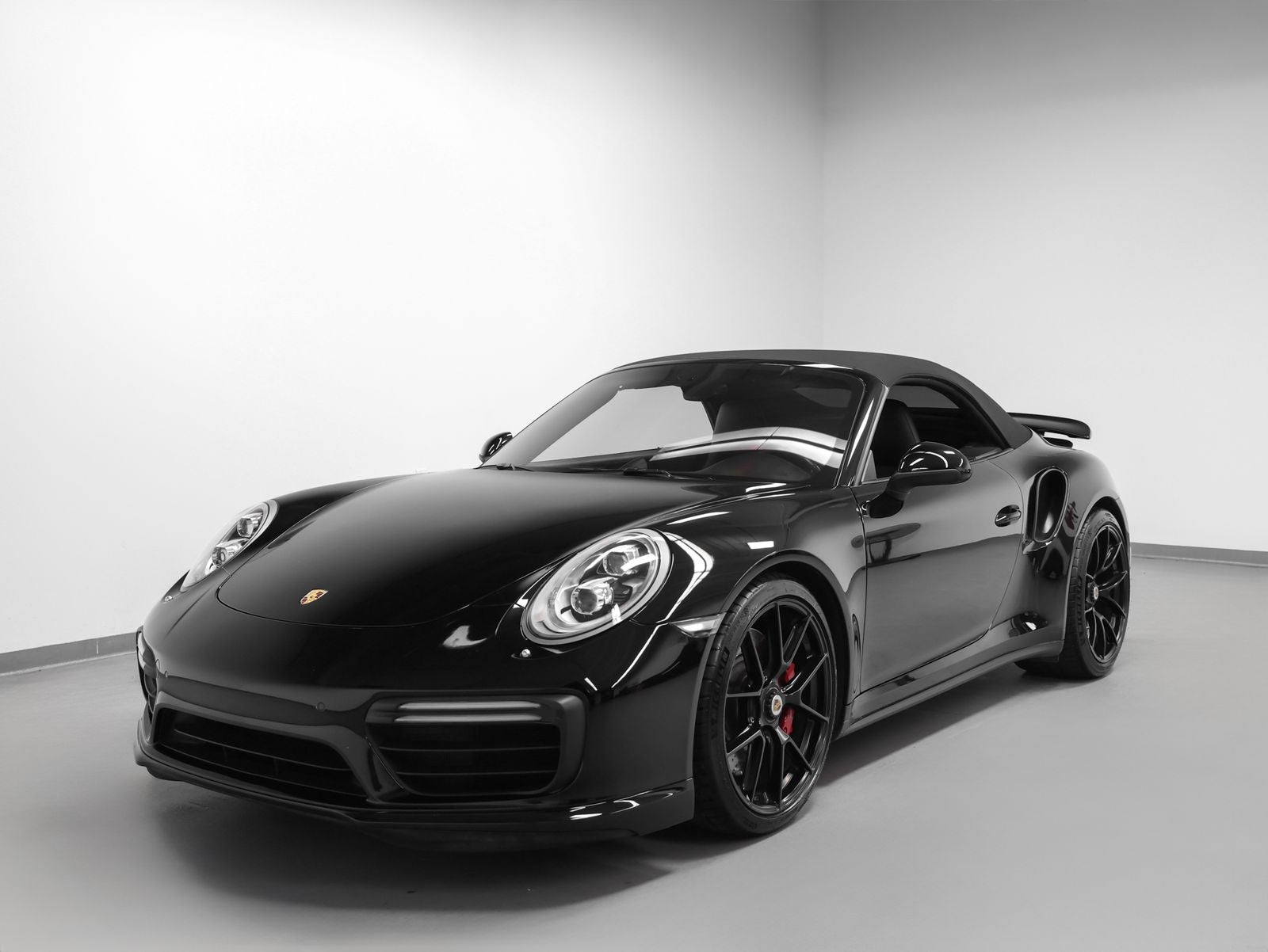 2018 Porsche 911 911 Turbo Cabriolet
