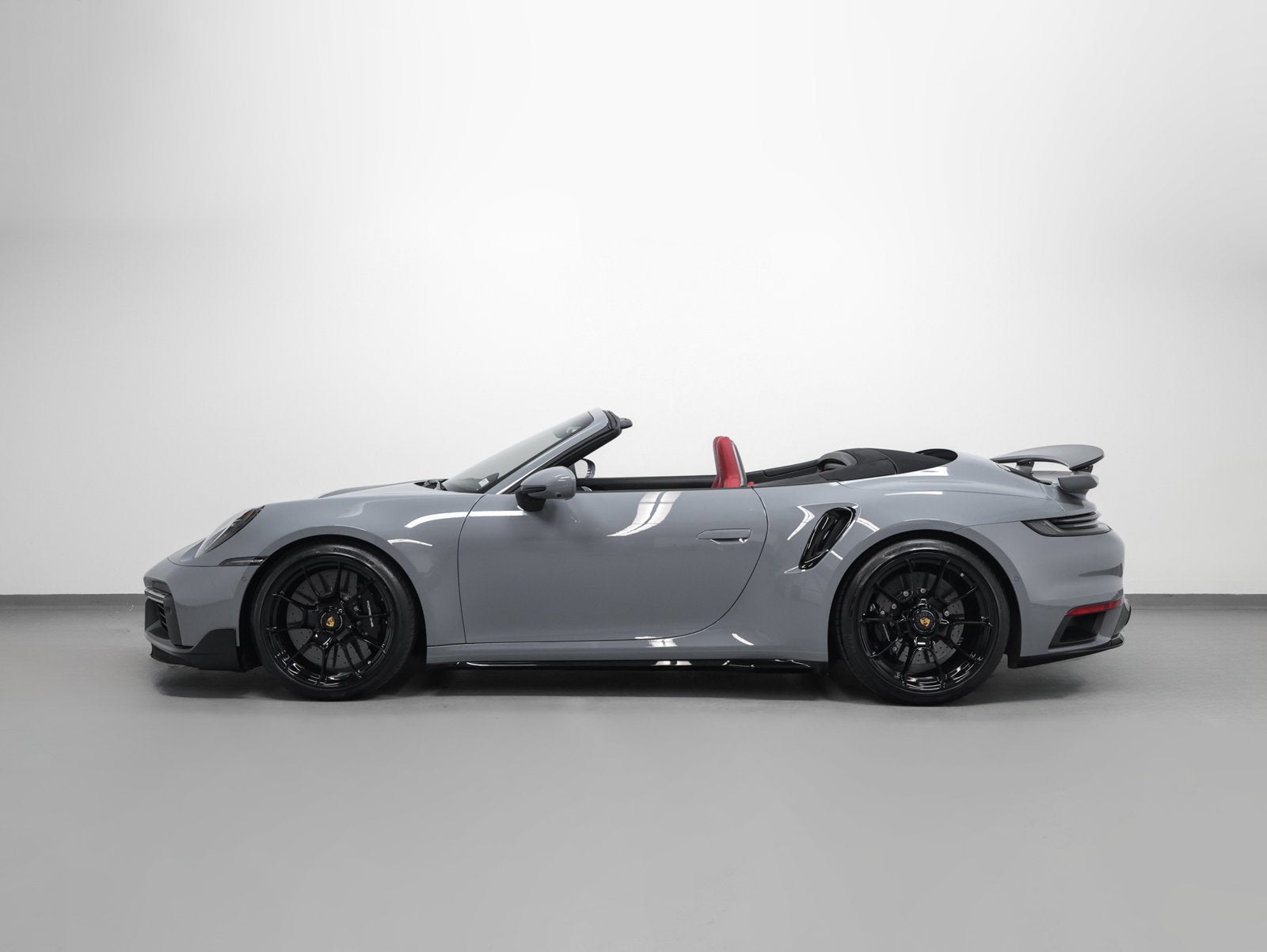 2024 Porsche 911 911 Turbo S Cabriolet