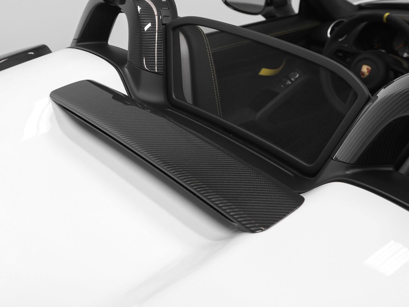 2025 Porsche 718 Spyder RS