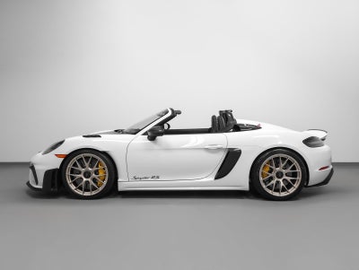 2025 Porsche 718 Spyder RS