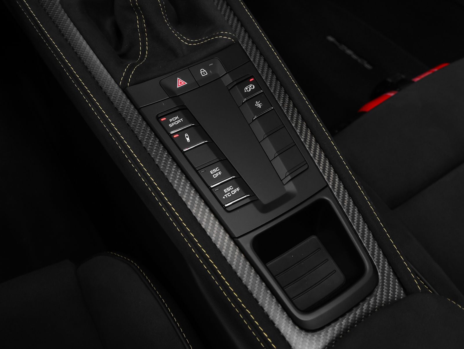 2025 Porsche 718 Spyder RS