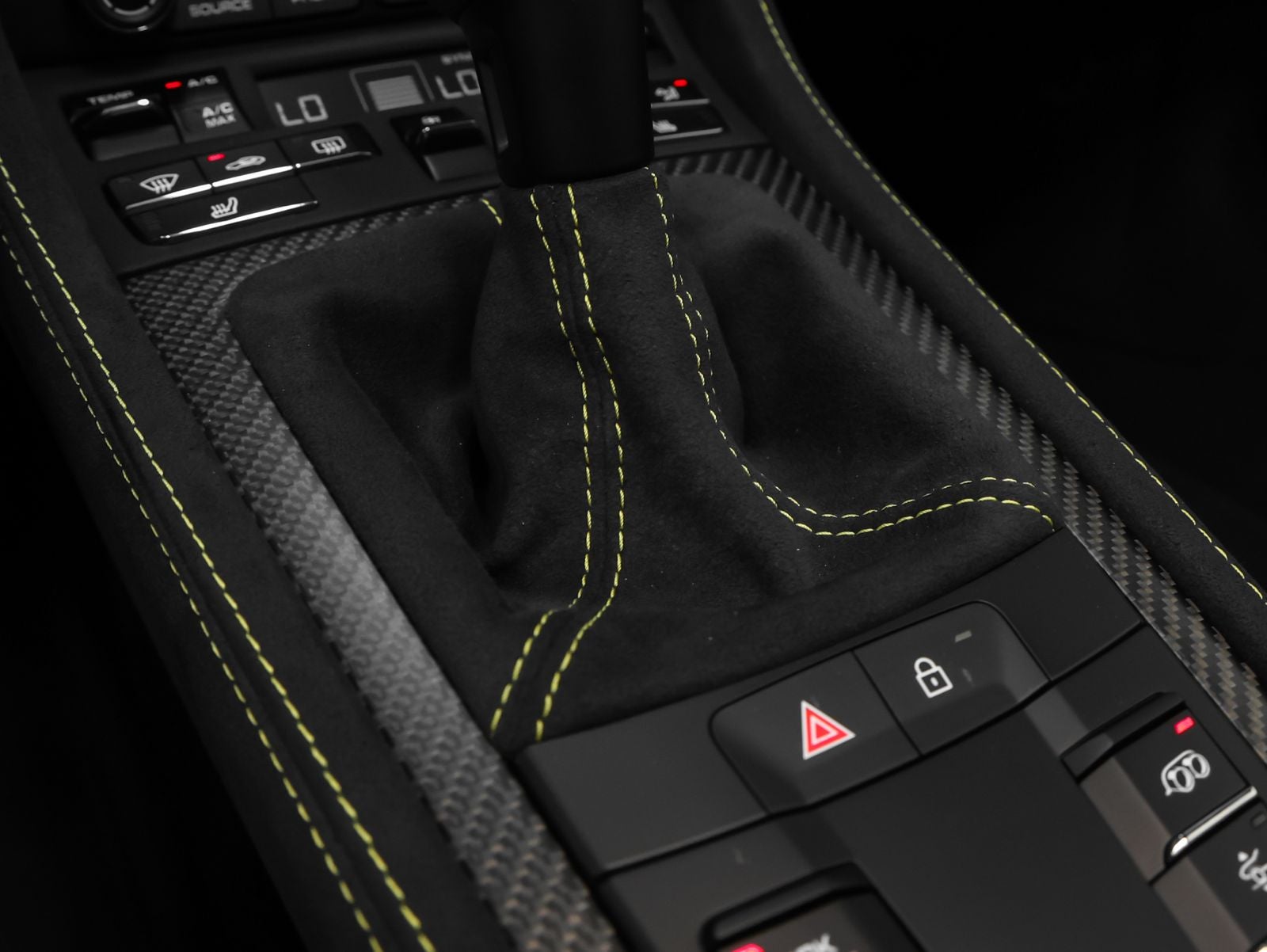 2025 Porsche 718 Spyder RS