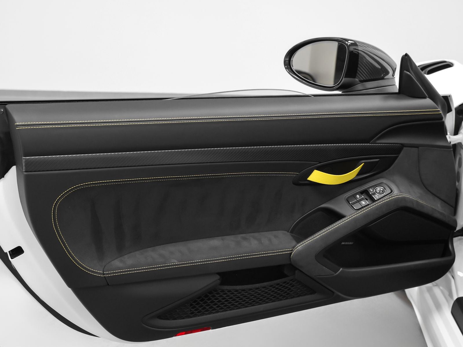 2025 Porsche 718 Spyder RS