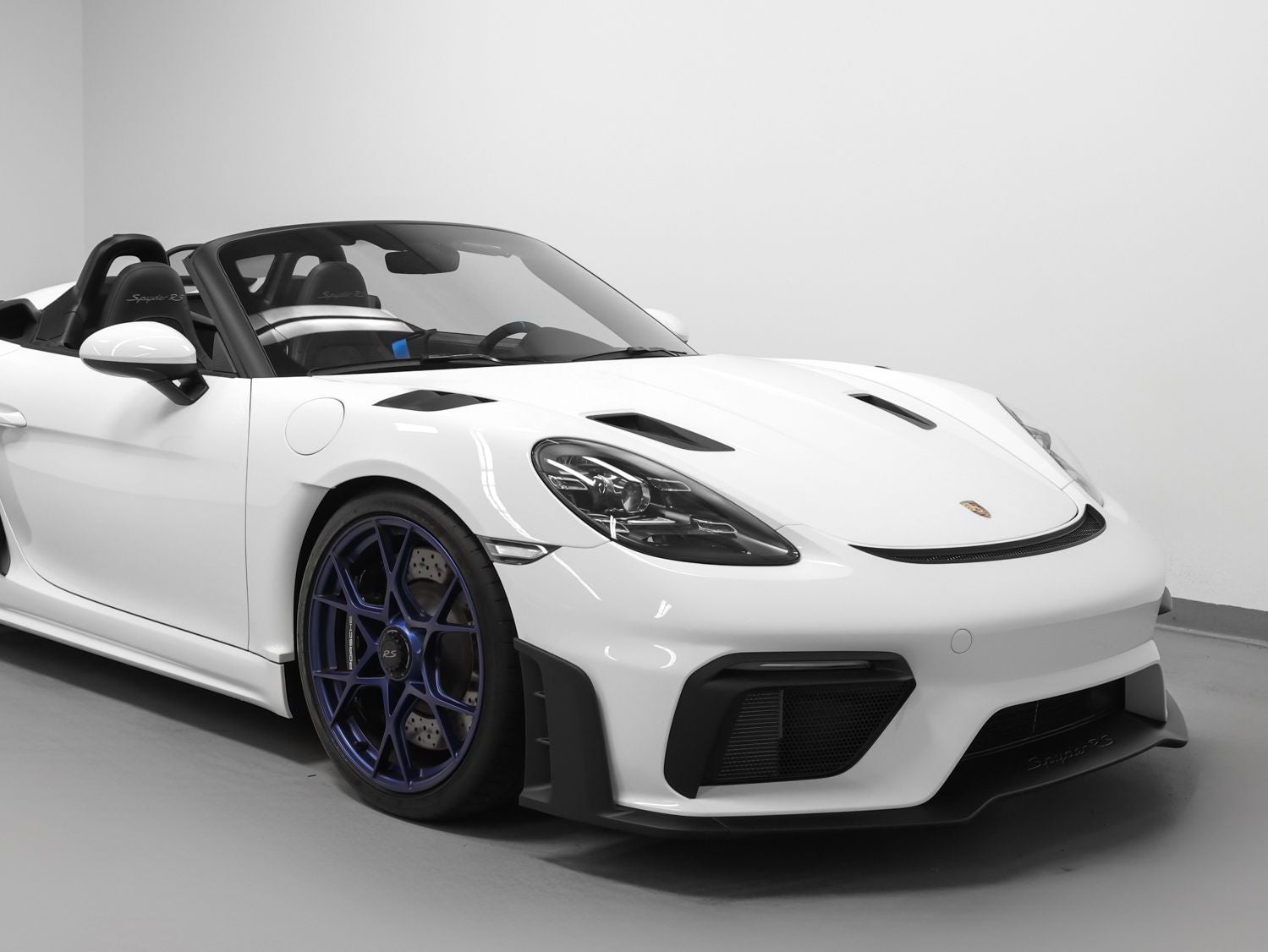 2025 Porsche 718 Spyder RS
