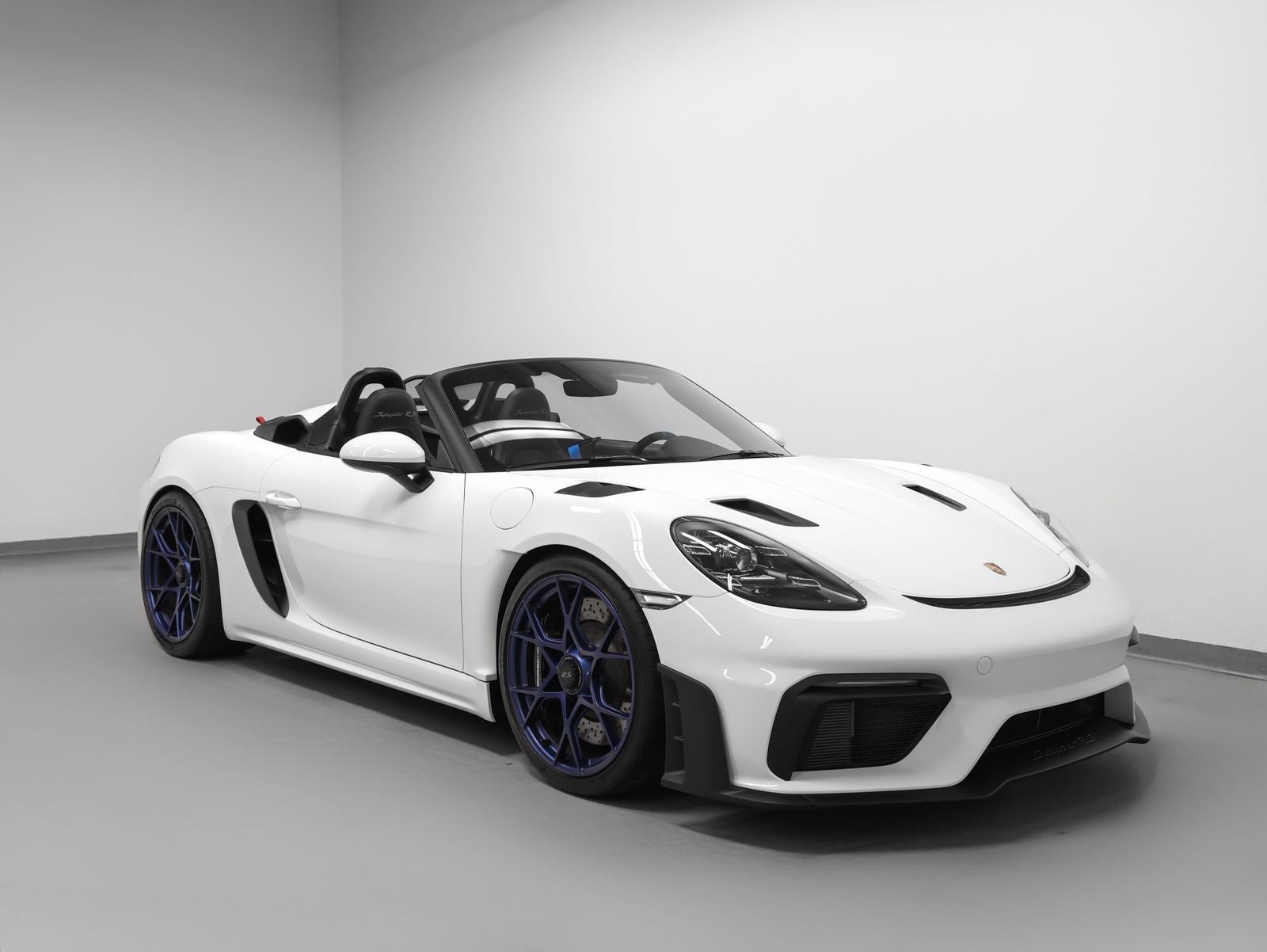 2025 Porsche 718 Spyder RS