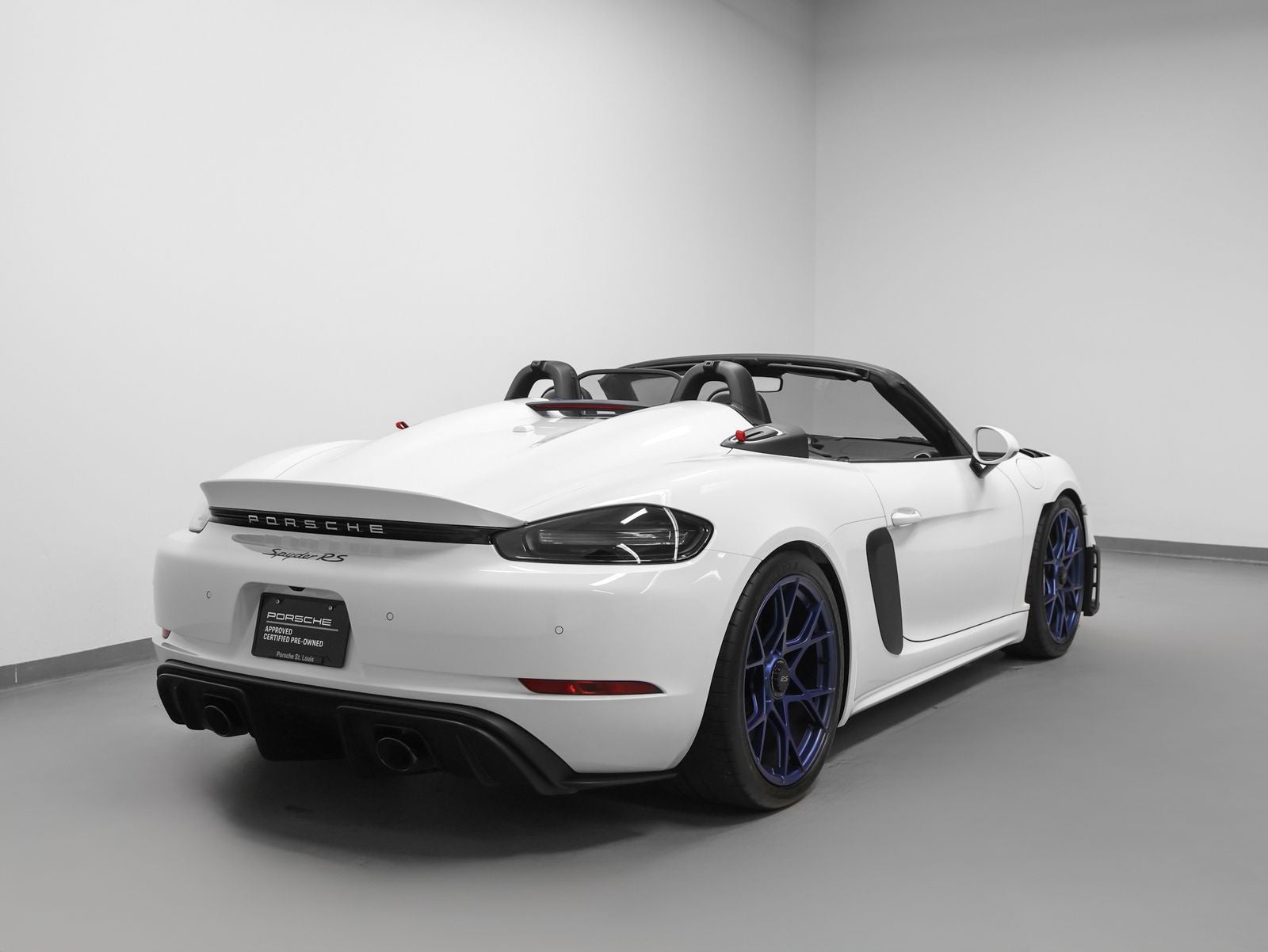 2025 Porsche 718 Spyder RS