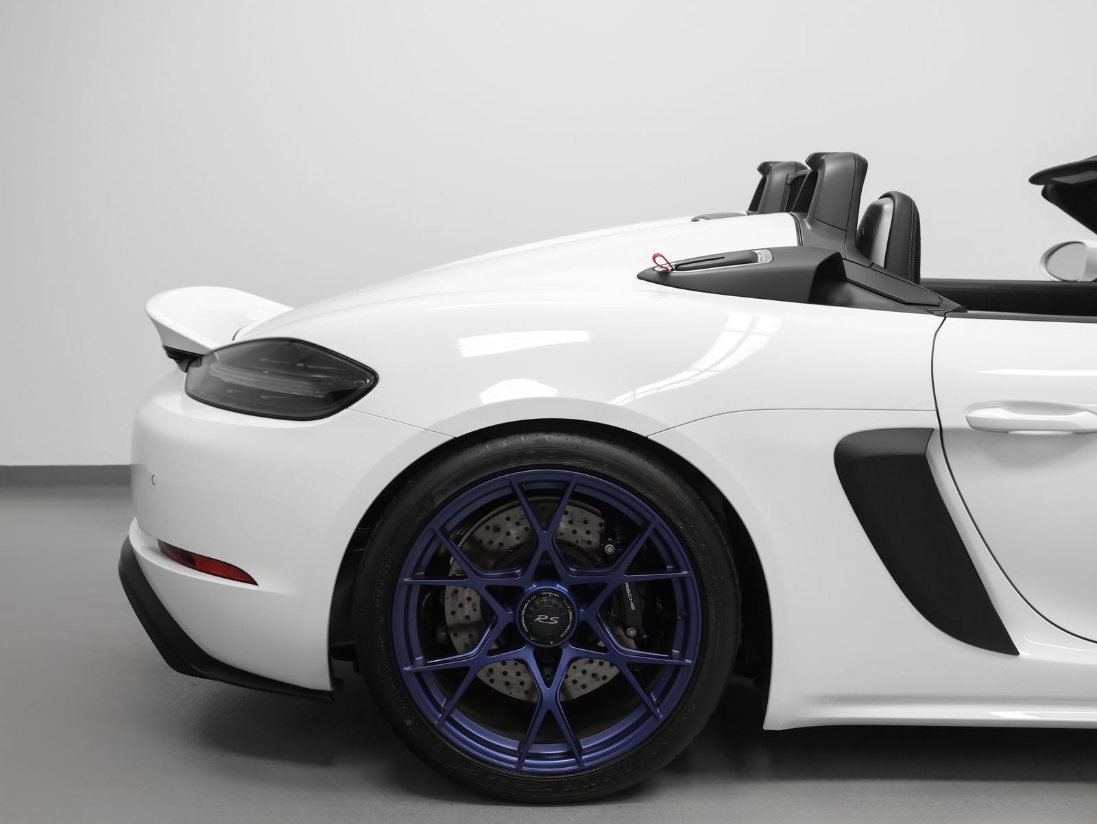 2025 Porsche 718 Spyder RS