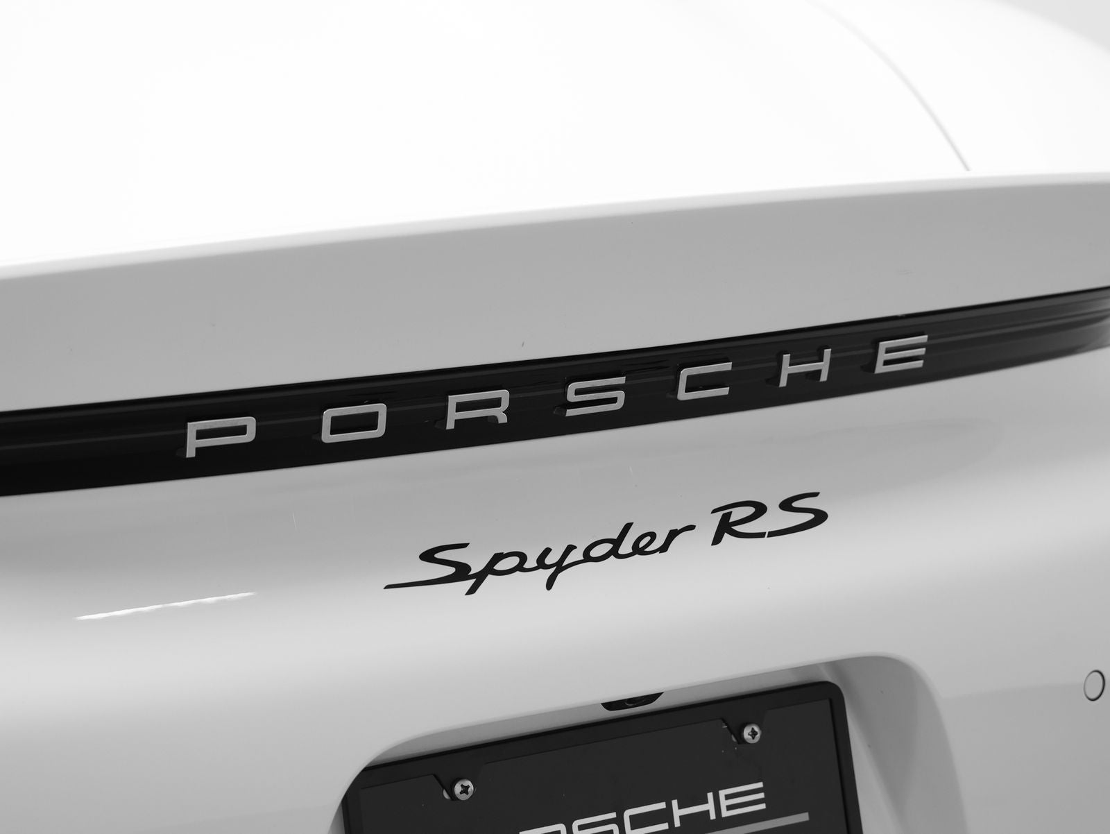 2025 Porsche 718 Spyder RS