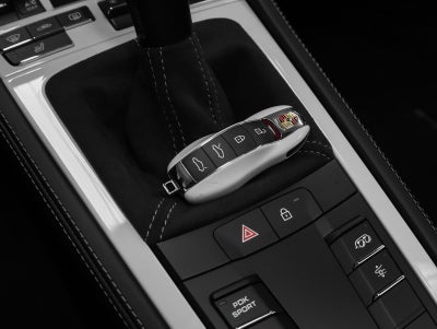 2025 Porsche 718 Spyder RS