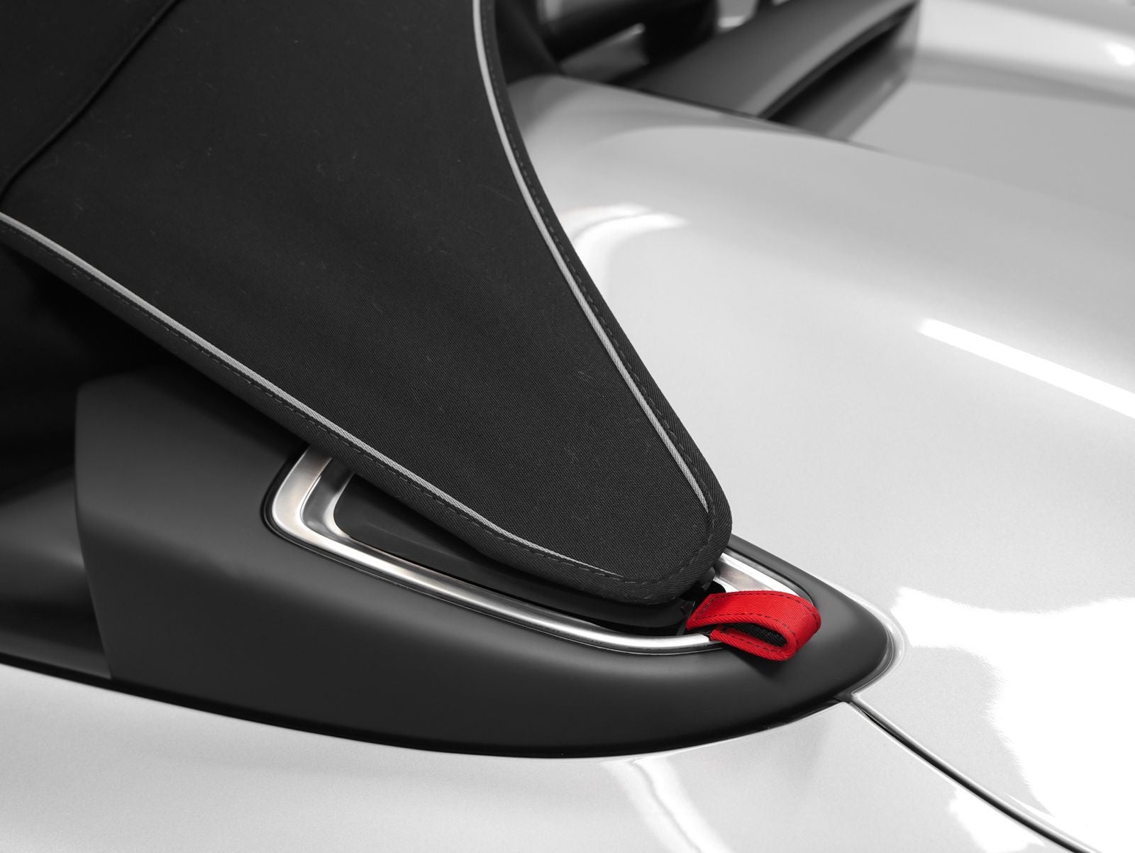 2025 Porsche 718 Spyder RS
