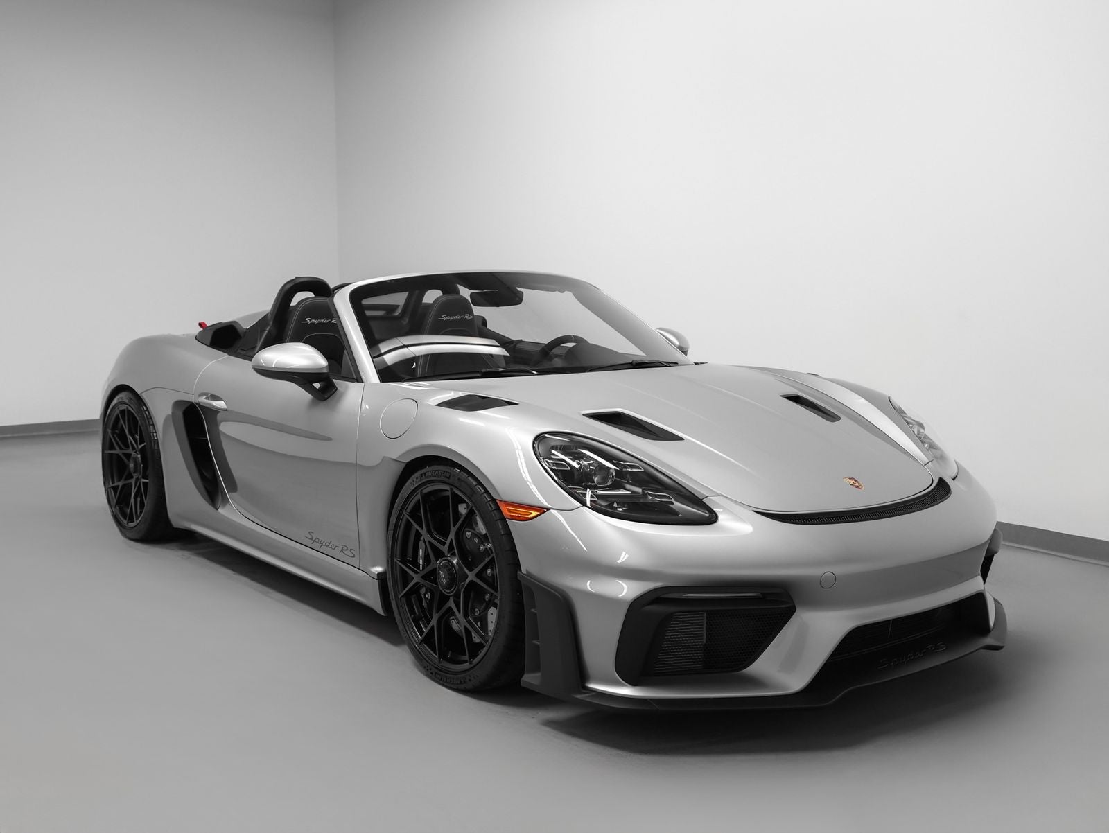 2025 Porsche 718 Spyder RS