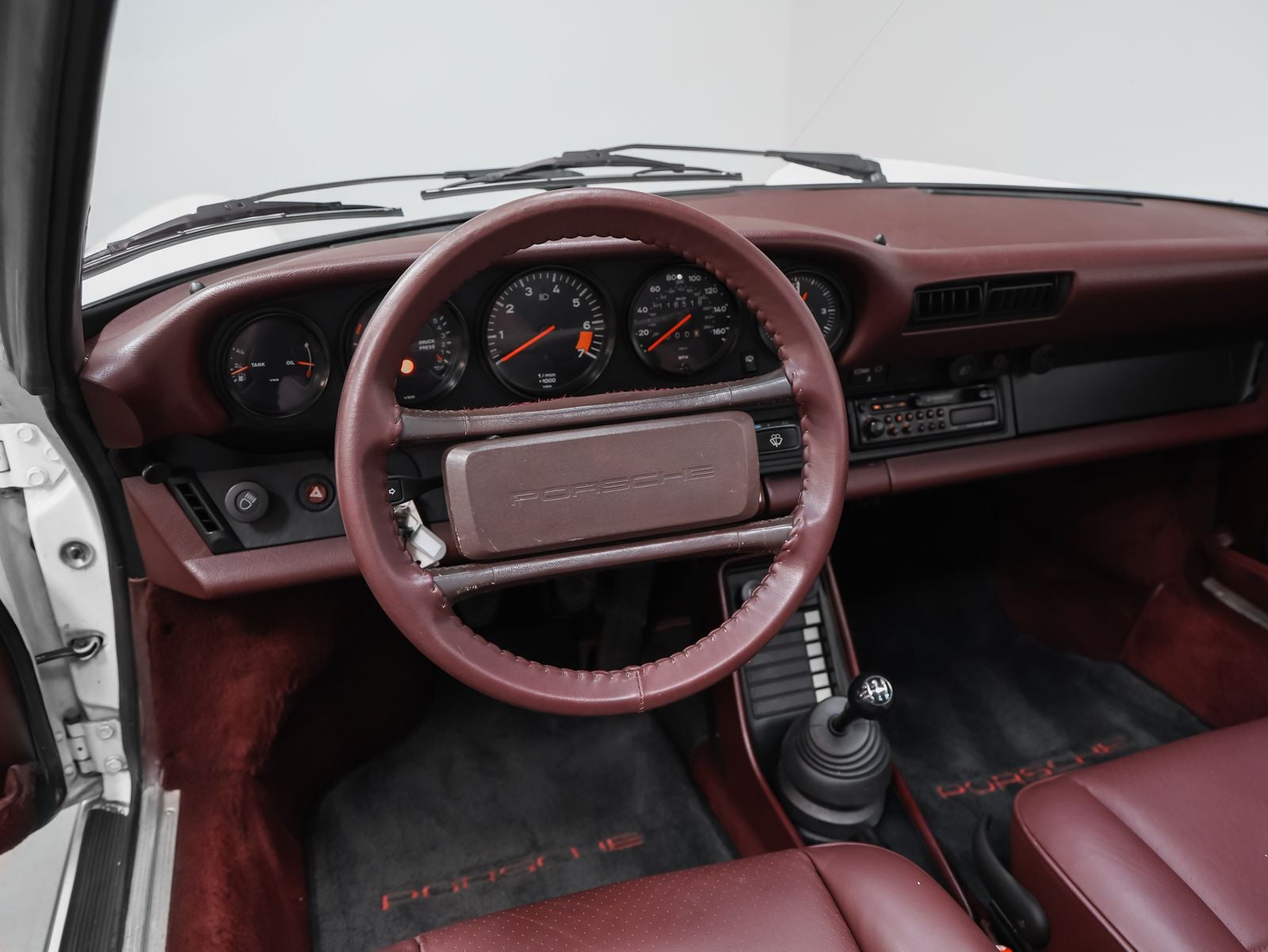 1985 Porsche 911 Carrera