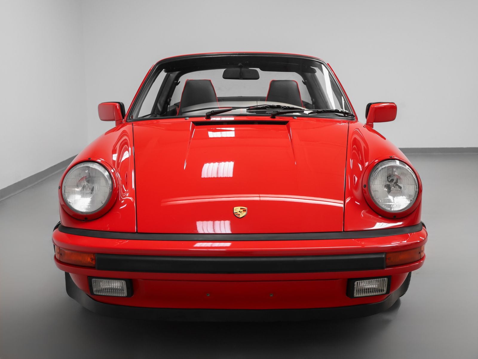 1988 Porsche 911 Carrera Targa