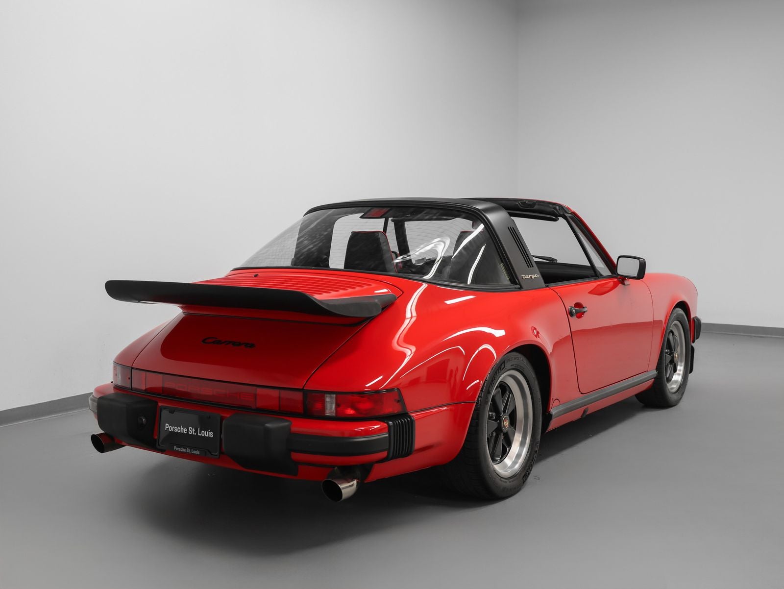 1988 Porsche 911 Carrera Targa