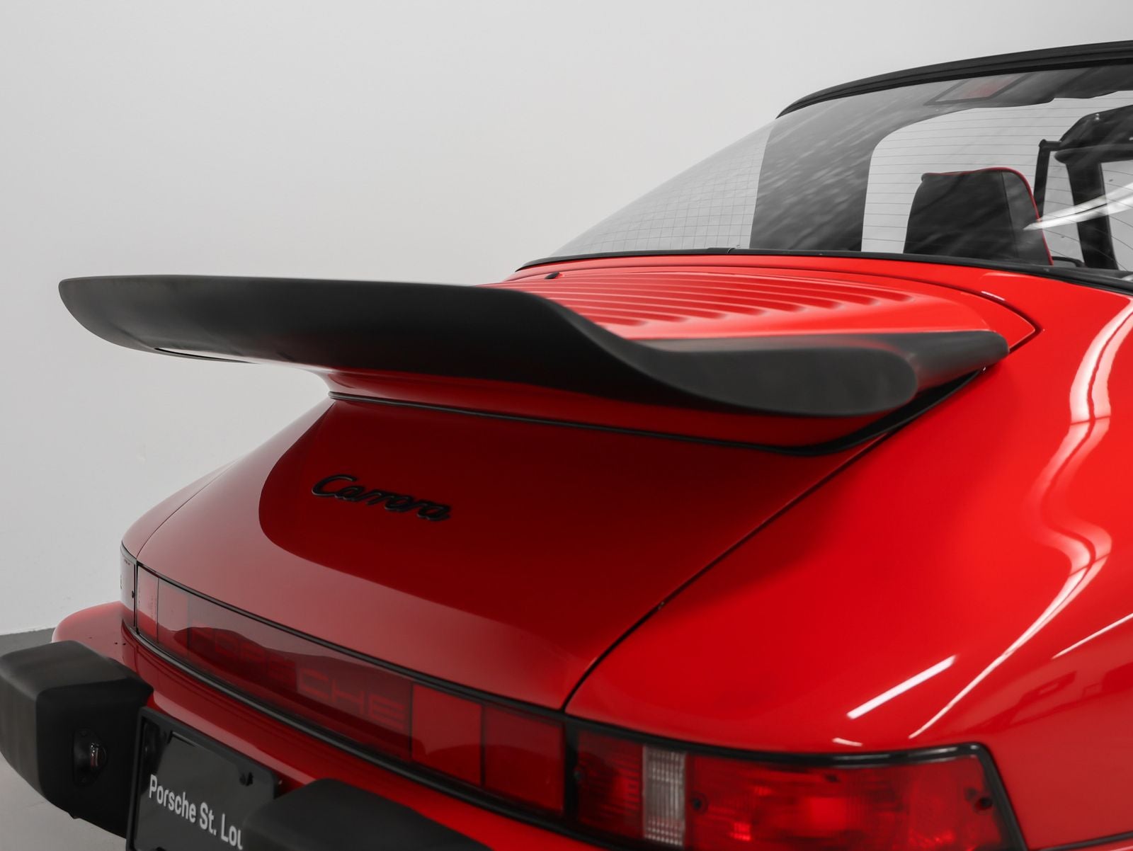 1988 Porsche 911 Carrera Targa