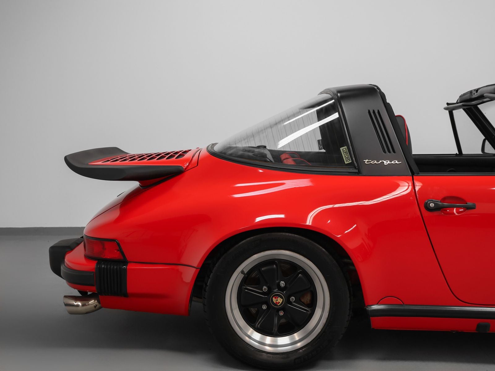 1988 Porsche 911 Carrera Targa