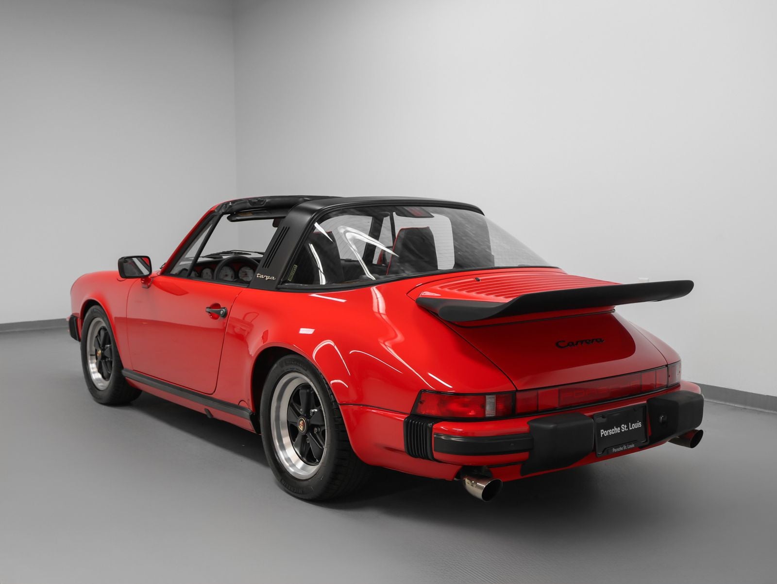 1988 Porsche 911 Carrera Targa