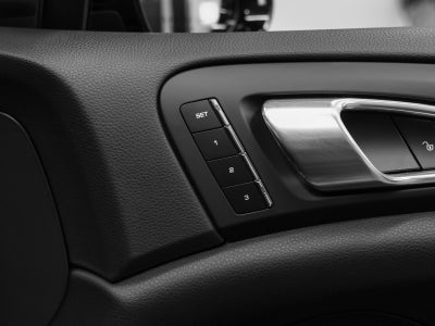 2018 Porsche Cayenne Cayenne Platinum Edition