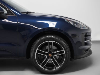 2019 Porsche Macan Macan