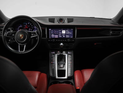 2019 Porsche Macan Macan