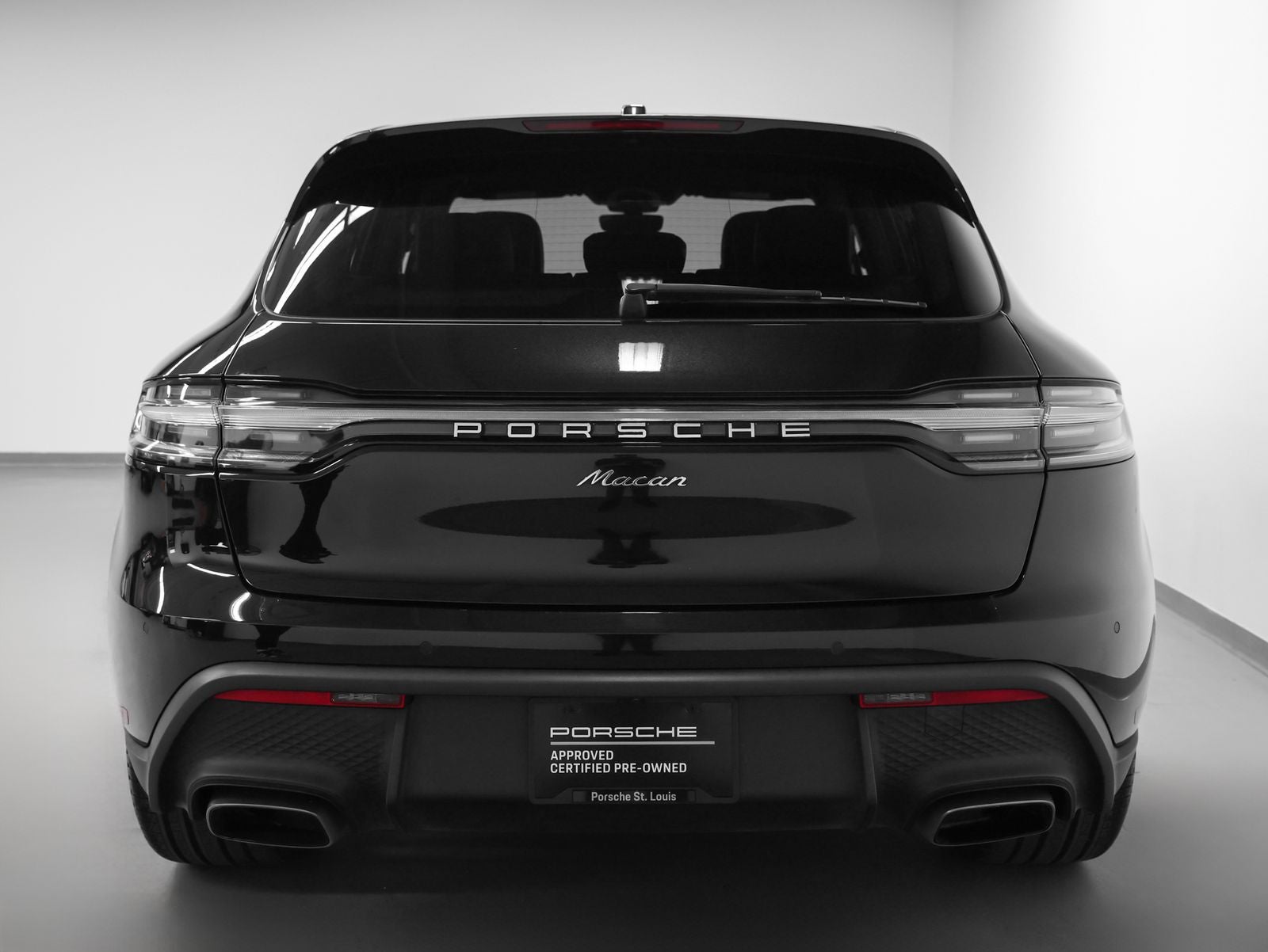 2023 Porsche Macan Macan (MY23)