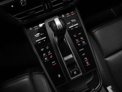 2023 Porsche Macan Macan (MY23)