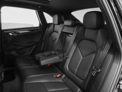 2023 Porsche Macan Macan (MY23)
