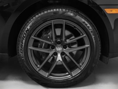 2023 Porsche Macan Macan T (MY23)