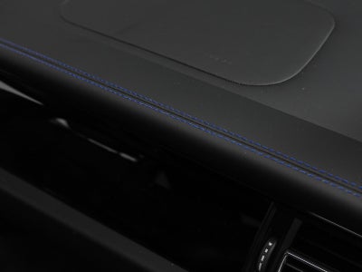 2023 Porsche Macan Macan T (MY23)