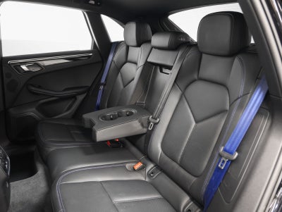 2023 Porsche Macan Macan T (MY23)