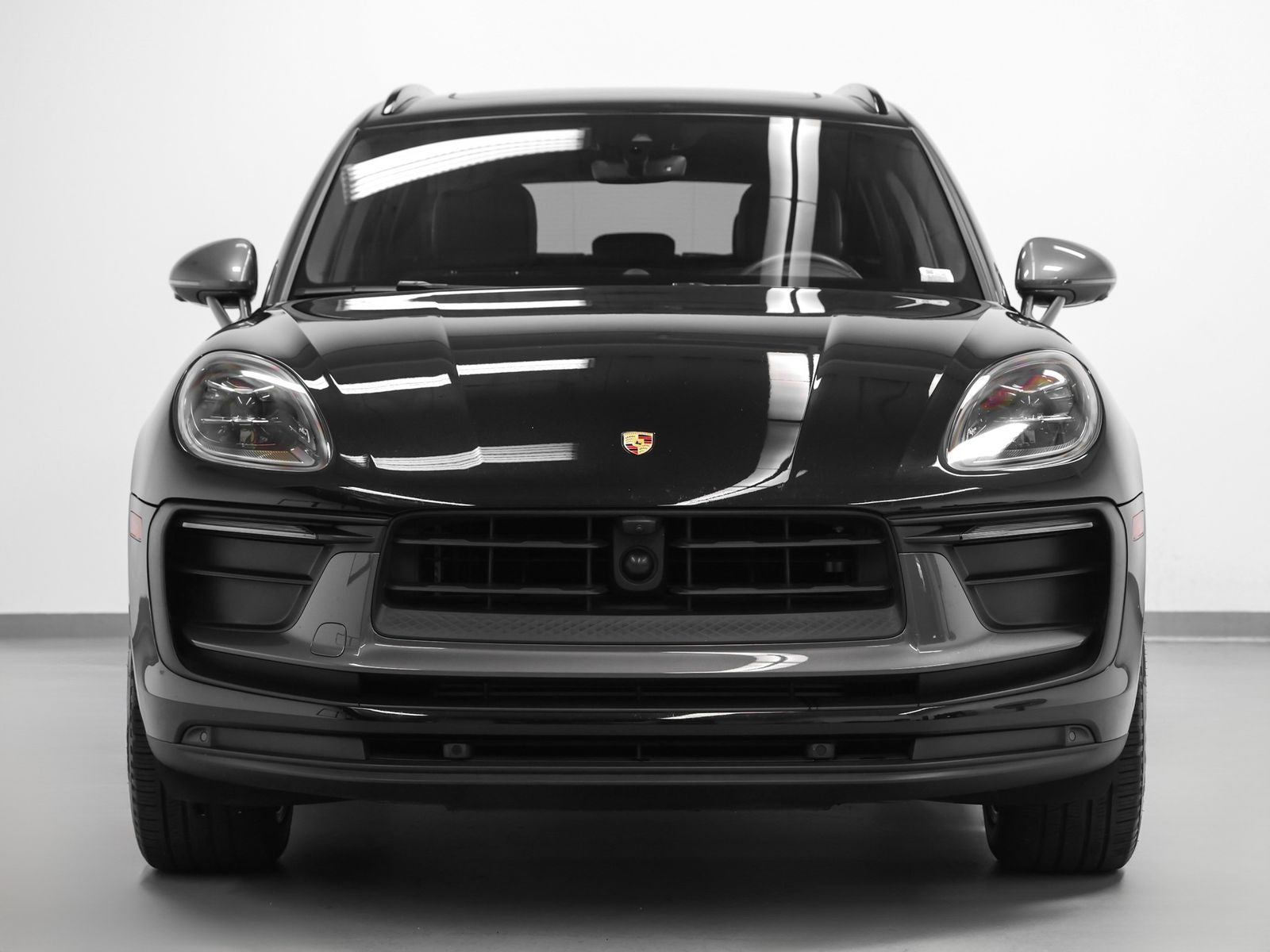 2023 Porsche Macan Macan T (MY23)