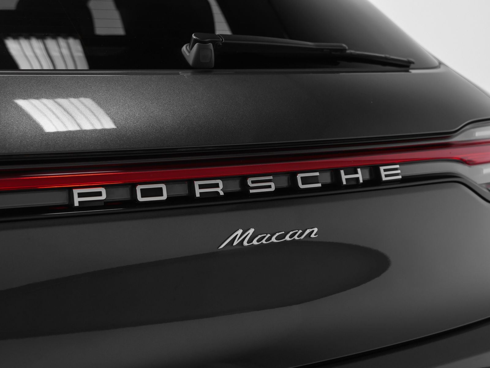 2023 Porsche Macan Macan (MY23)