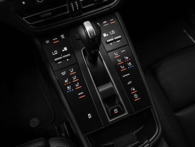 2023 Porsche Macan Macan (MY23)