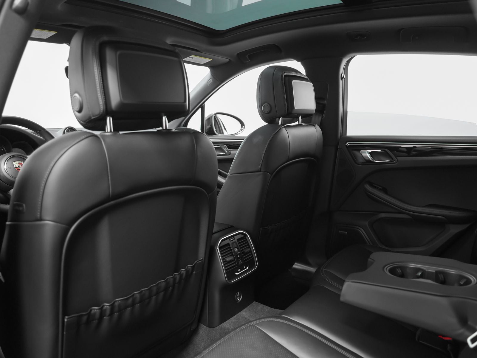 2023 Porsche Macan Macan (MY23)