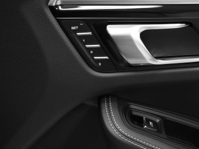 2023 Porsche Macan T