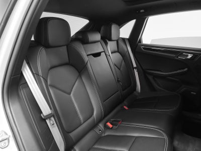 2023 Porsche Macan T