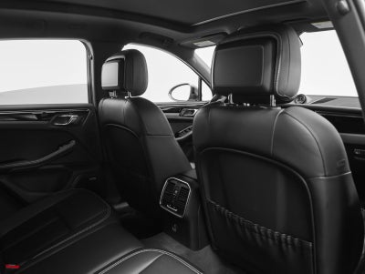 2023 Porsche Macan T