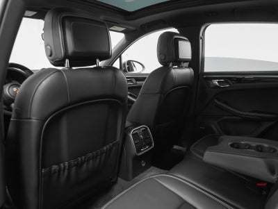 2023 Porsche Macan T
