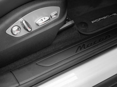 2025 Porsche Macan Macan