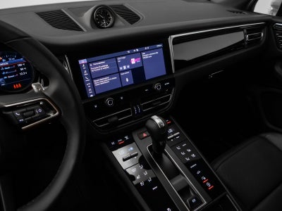 2025 Porsche Macan Macan