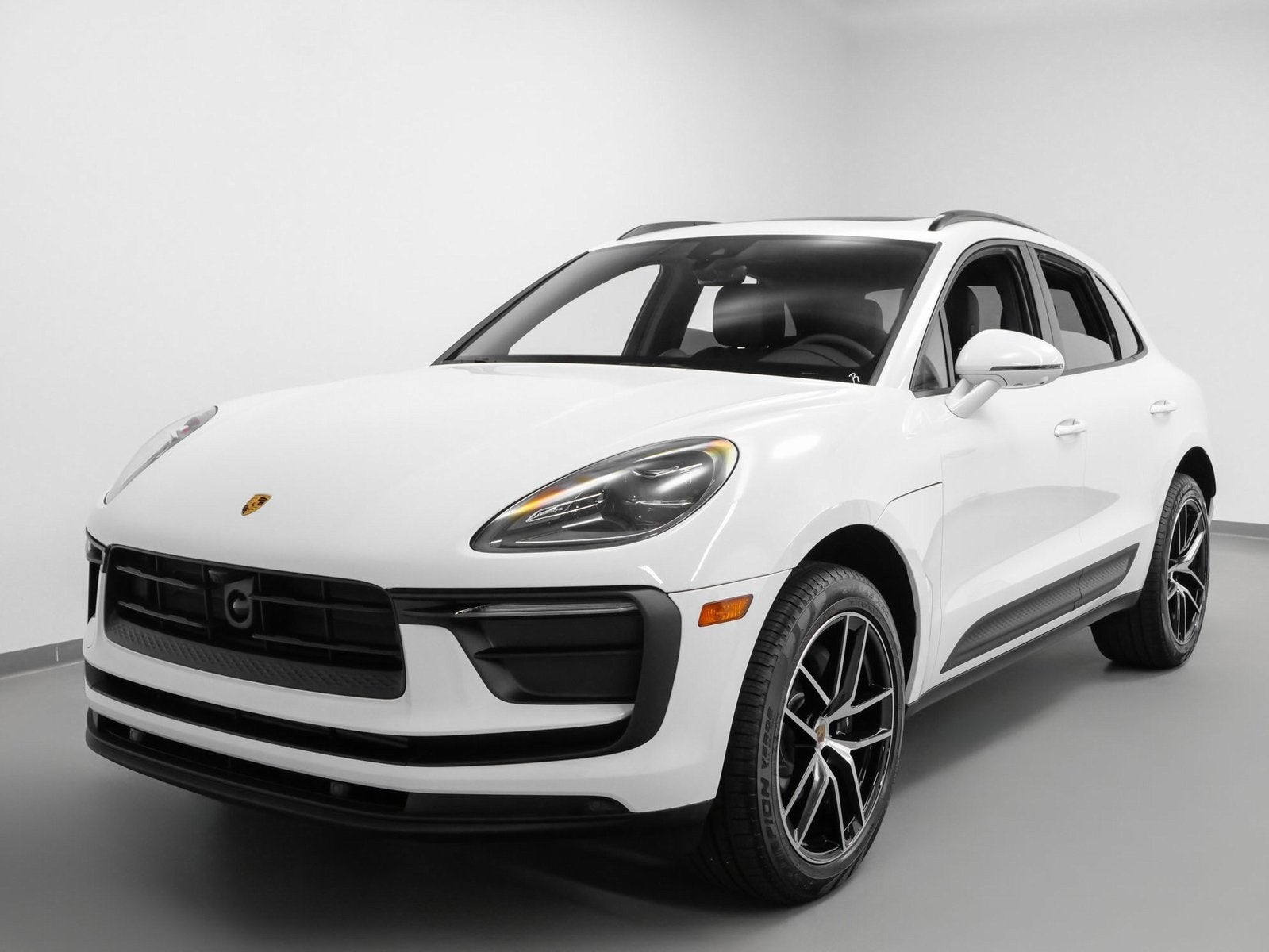 2025 Porsche Macan Macan
