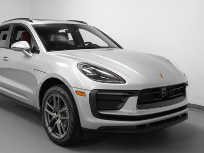 2026 Porsche Macan Macan