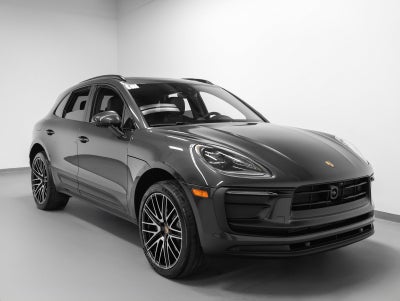 2026 Porsche Macan Macan